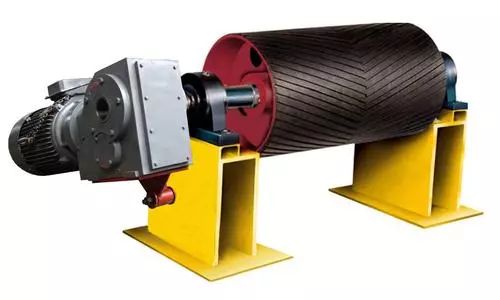 皮带输送机跑偏调整技巧,皮带传送带输送机自动跑偏调节