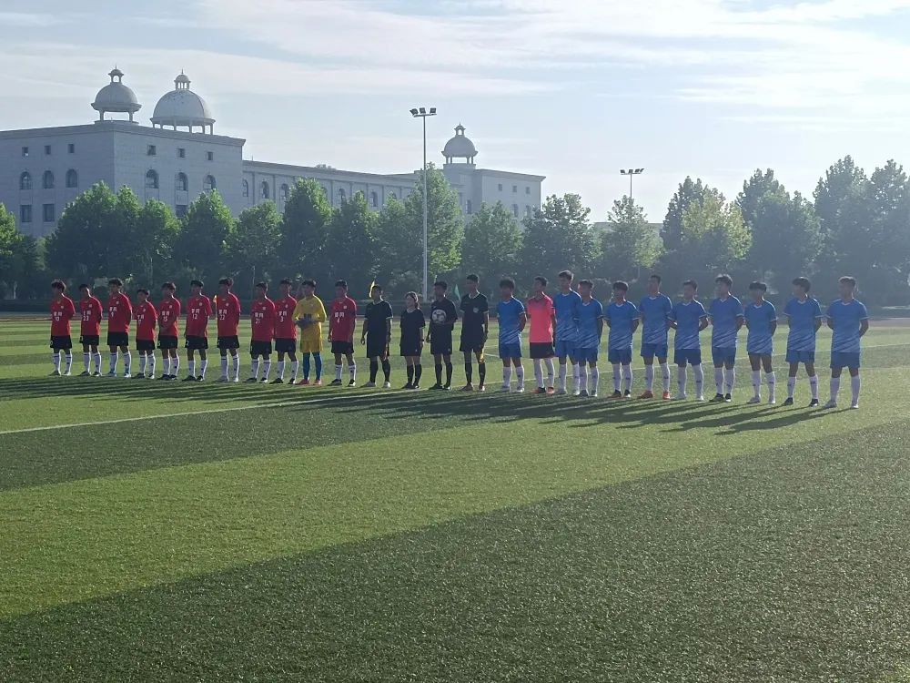 绿茵场上展风采足球小将创佳绩,2020-2021湖北青少年校园足球联赛