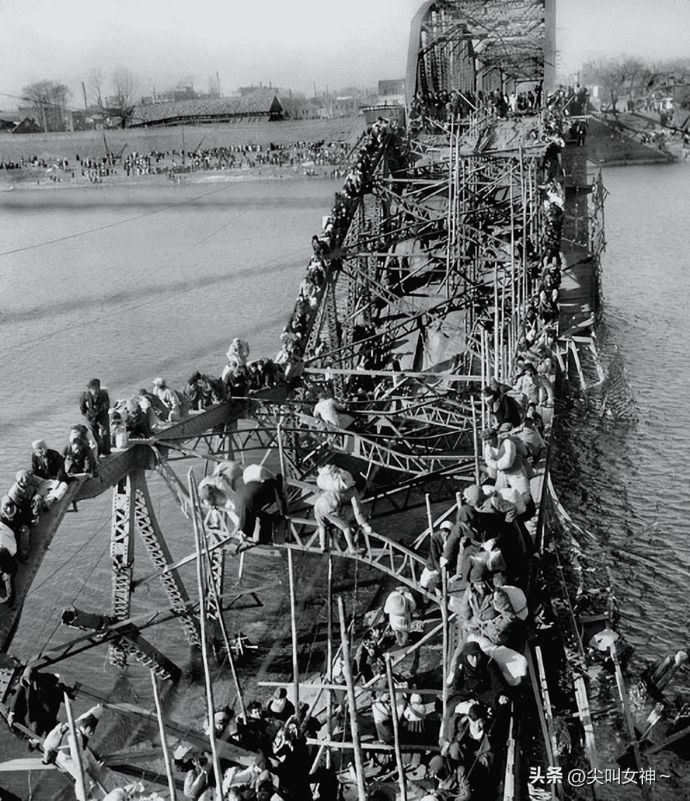 日军日记：*安妇慰**不服从管教，我很愤怒，用*刀刺**插入她的*体下**