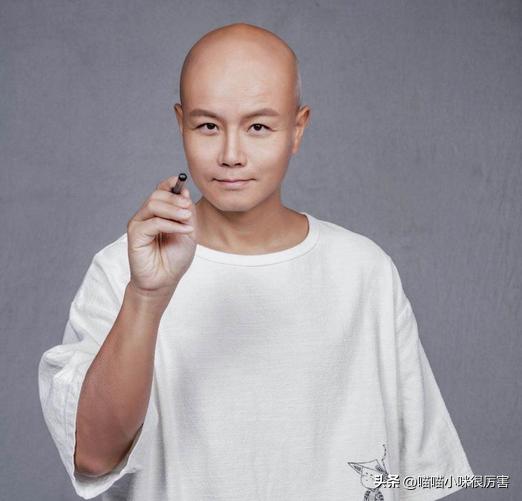 乐嘉淡出娱乐圈之后重新复出,乐嘉离开非诚勿扰现在生活的怎样