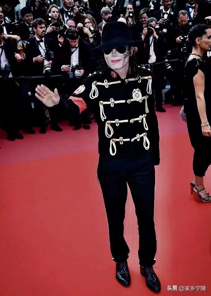 联合国公认的著名歌星好莱坞特型演员||王杰克逊WANG-JACKSON