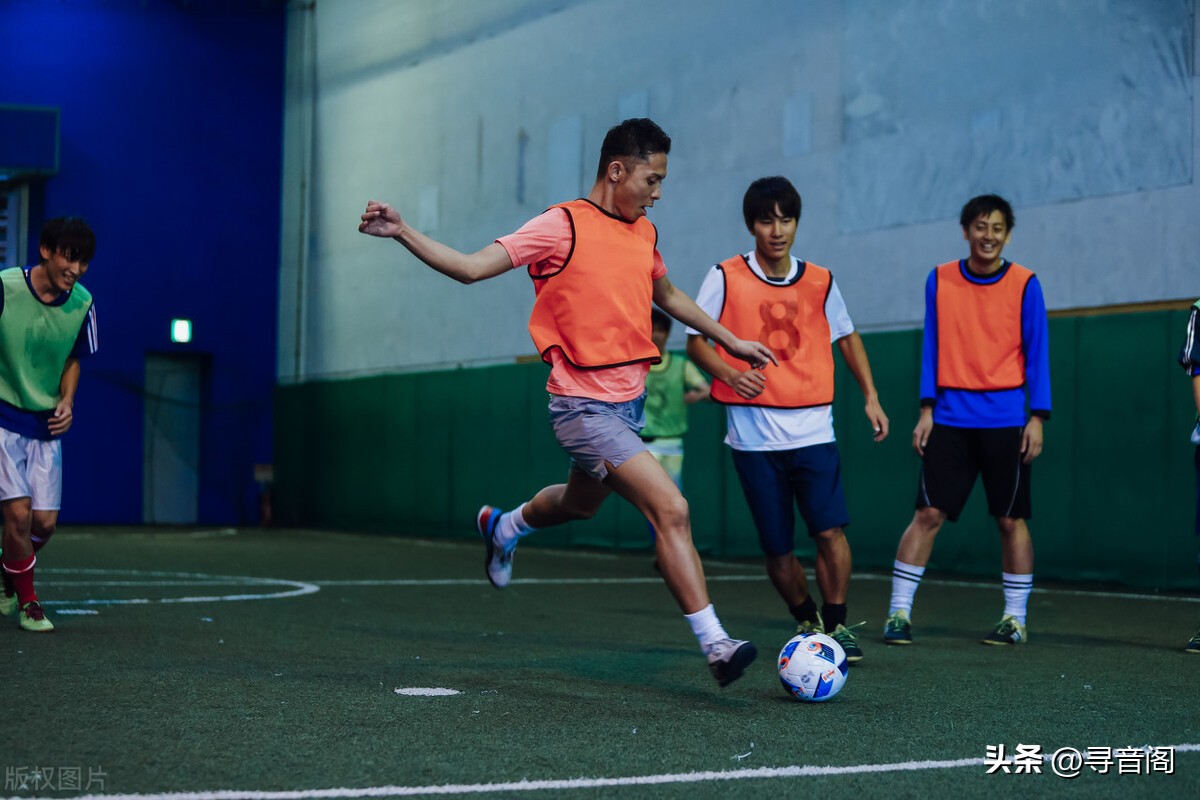 31岁足球运动员中乙,足协将限制30岁以上球员转会