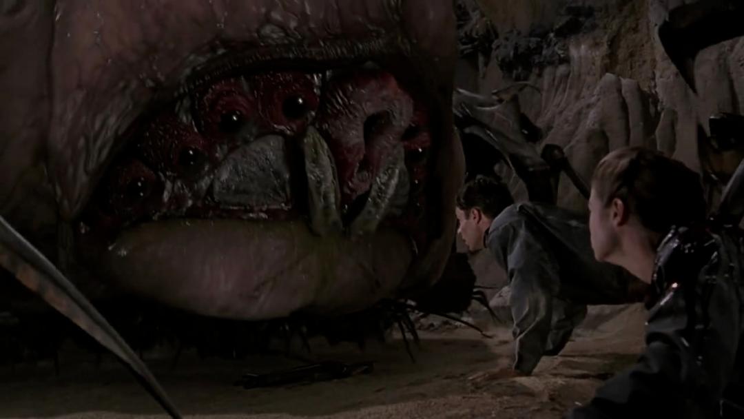 星河战队新游戏怎么玩的,星河战队一场人虫大战的视频