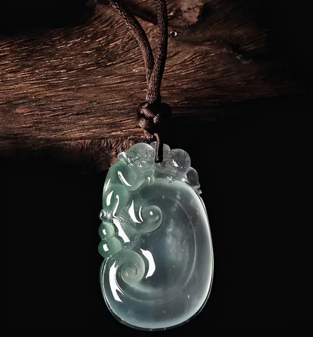 人造翡翠有翠性吗,人造翡翠是怎么诞生的