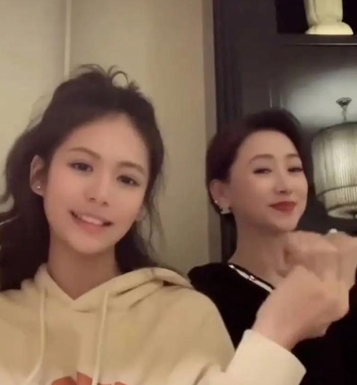 比王菲还厉害的女明星,比王菲还牛的女歌手