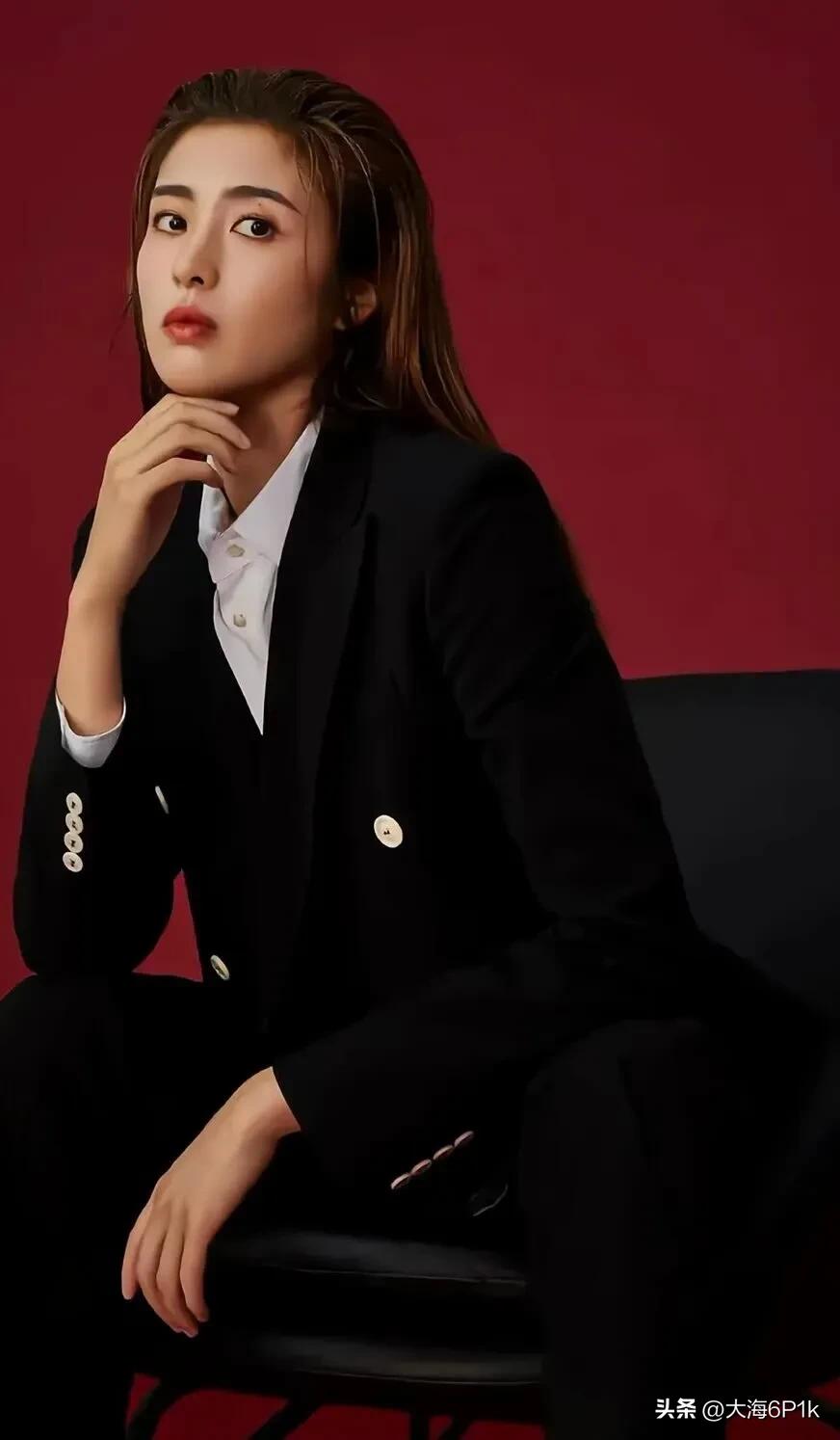 足球女神赵丽娜的身高,赵丽娜女足足球门将