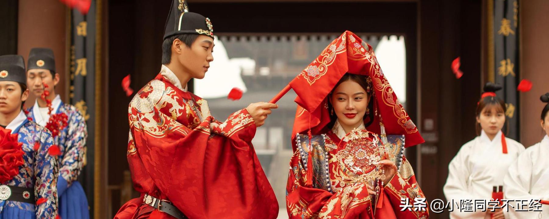 嫁女大门对联精选11字,嫁女大门对联精选九字带横批