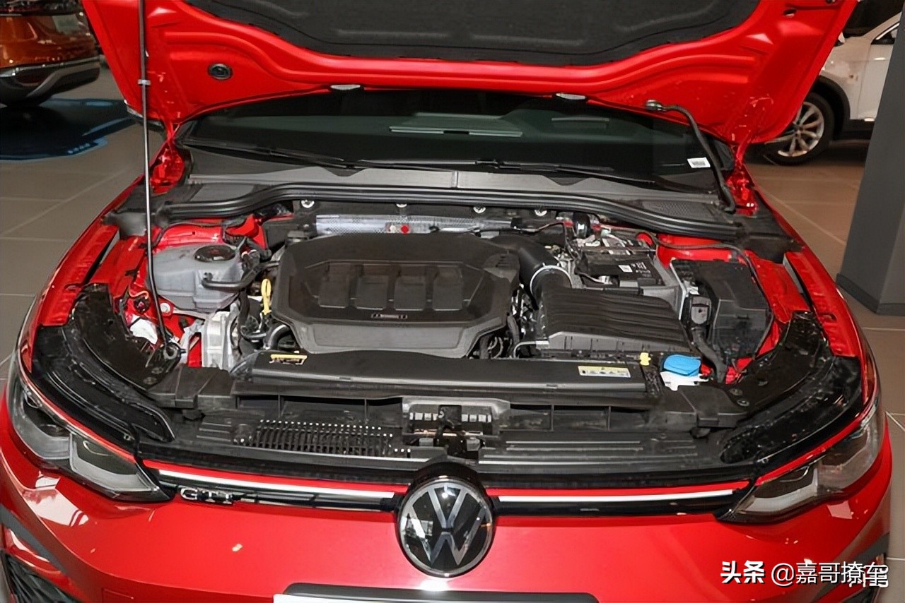 大众高尔夫手动挡2万左右,大众高尔夫小钢炮2.0t多少钱落地