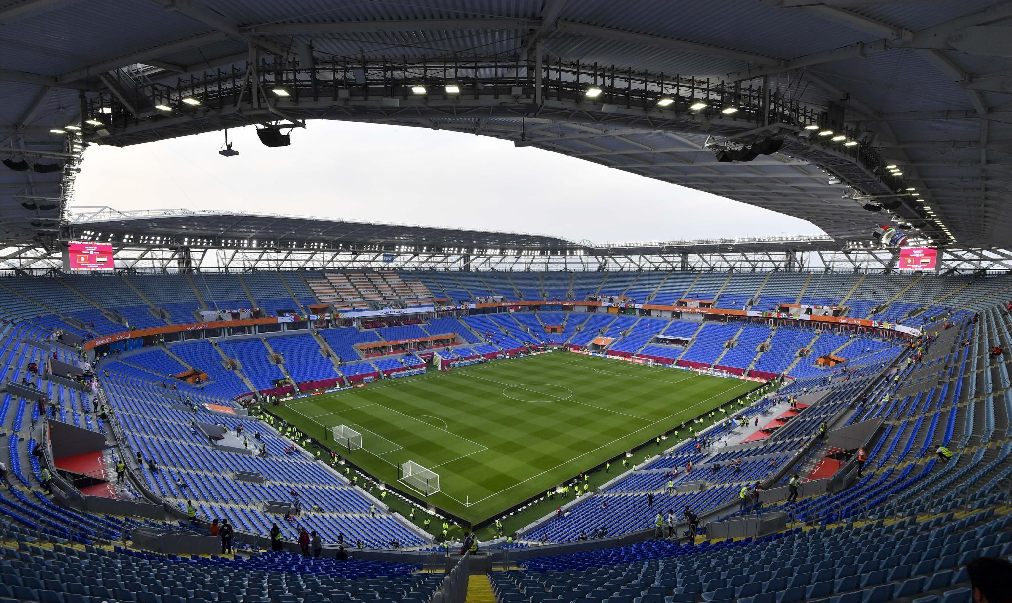 974球场的集装箱是干啥的,974球场的集装箱送给谁了