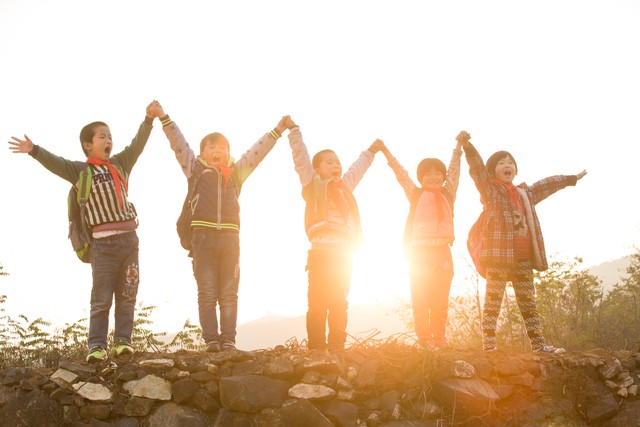 一天腐败300万，还有心思管足球？难怪中国足球屡冲不出