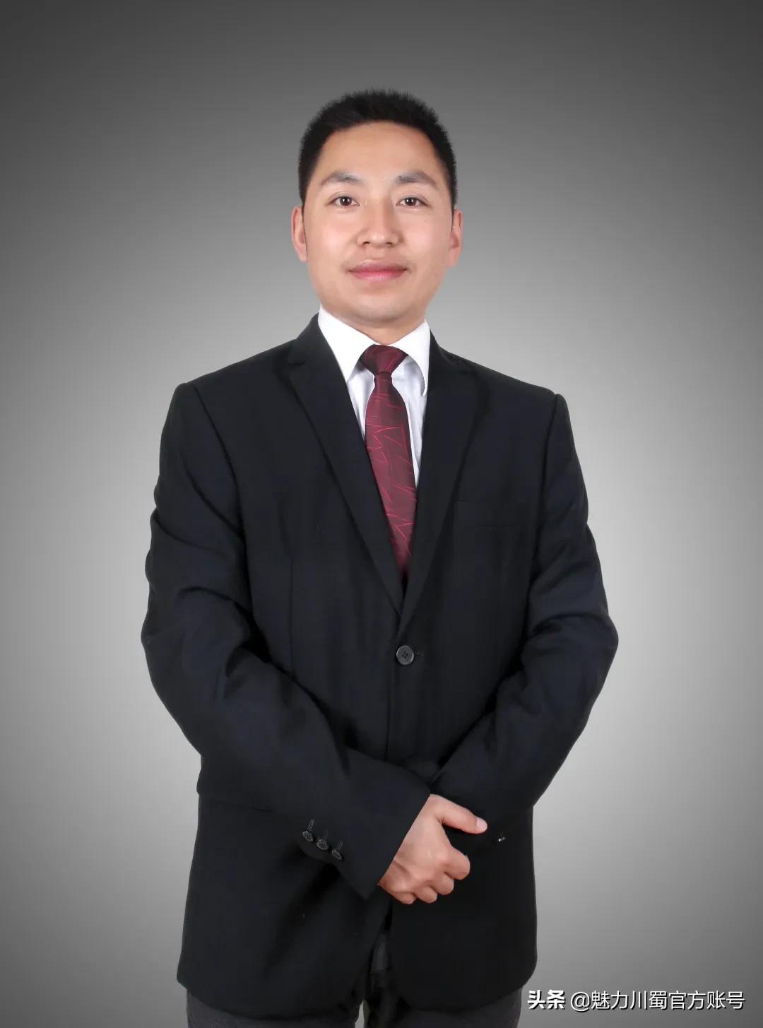 绵阳外国语学校李俊老师,绵阳外国语学校历史老师