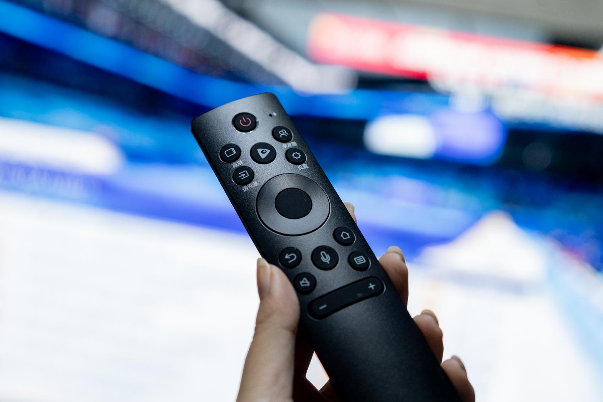 海信miniled和uled哪个好,海信e8gminiled电视评测