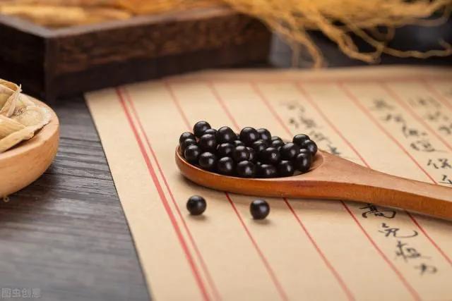 十全大补丸与参苓白术丸能同服吗,十全大补丸和参苓白术丸同服用吗