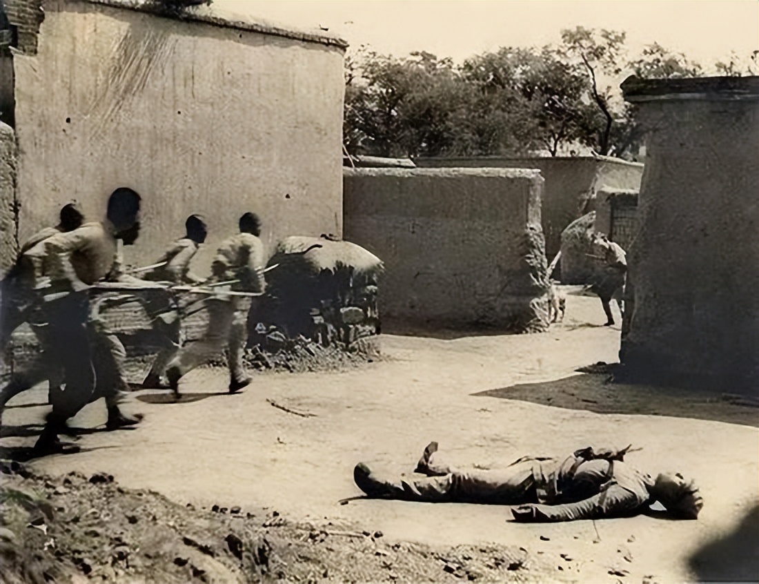 1942年八路军遭受重大损失,1944八路军在华北大规模对日作战