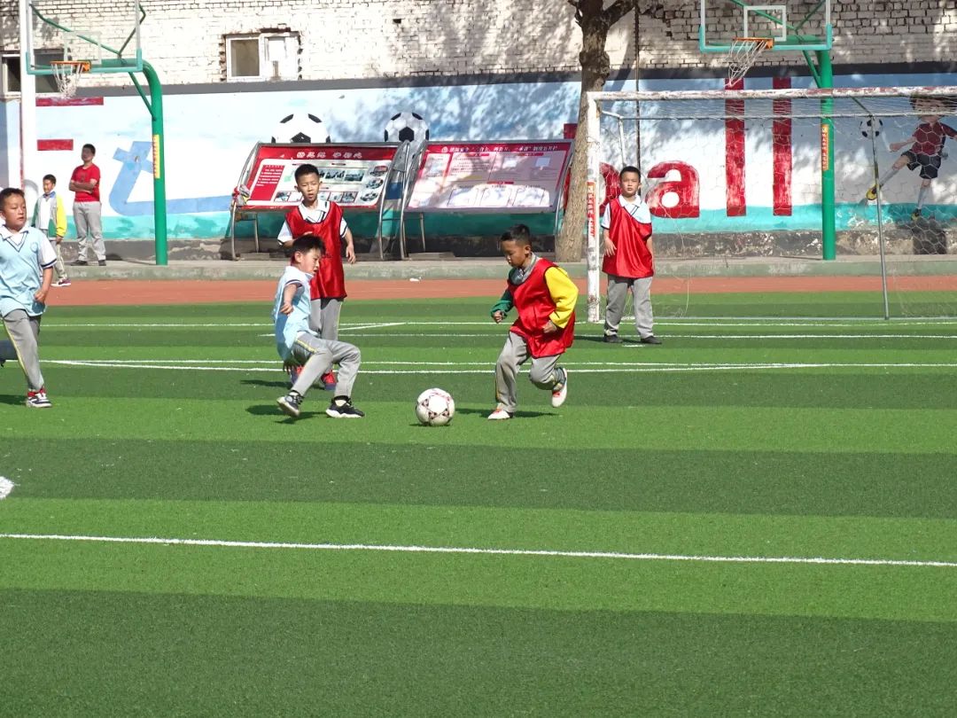 内蒙古小学足球联赛,足球伴我行