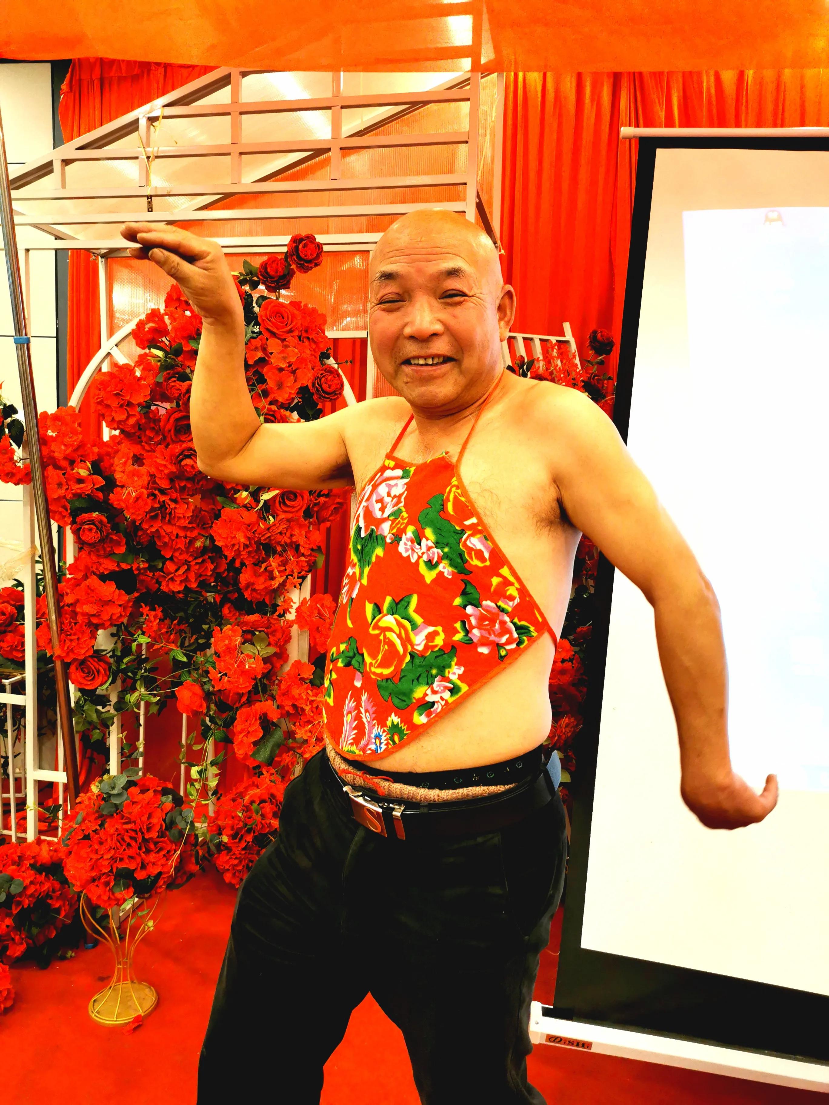 开心群庆迎新年活动侧记