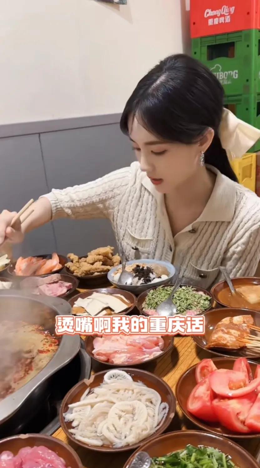 李一桐重庆之行组图,李一桐巴黎之行