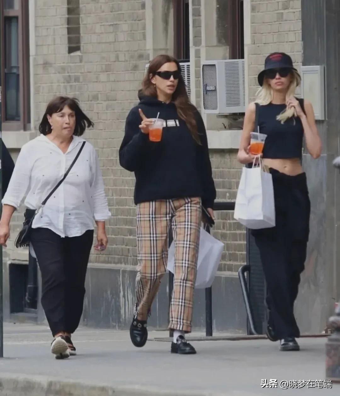 c罗和女友伊莲娜合体照,c罗的前女友伊莲娜和乔治娜相见