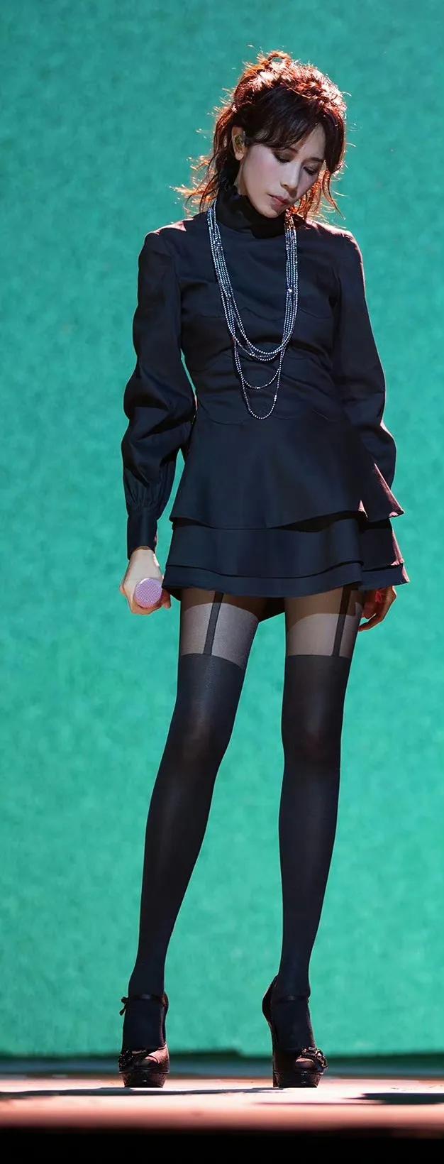 莫文蔚为自己买保险,莫文蔚谈为自己的腿投保