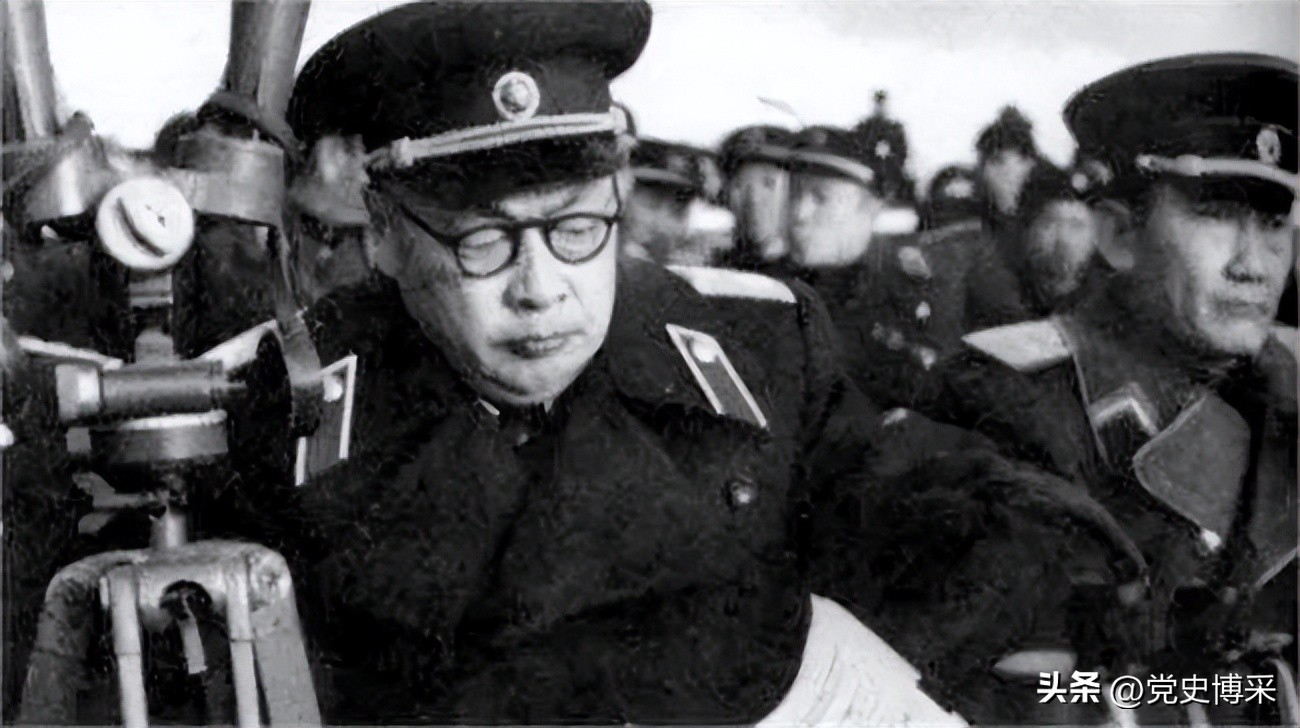 在争论核*器武**是否下马的关键时刻，陈毅元帅发出当裤子也要搞原*弹子**的豪言