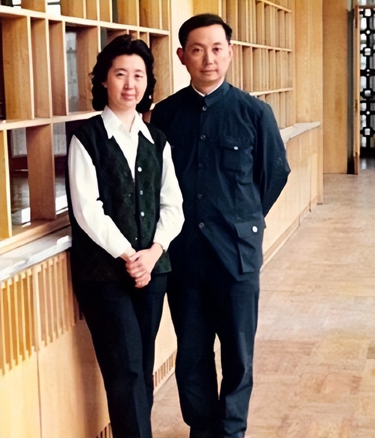 梅兰芳梅葆玖父子,梅兰芳之女梅葆玖哪年去世