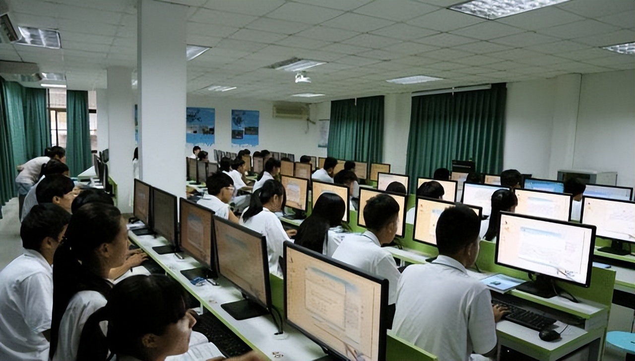 就业率最高的十大工科专业,工科专业有哪些好就业收入高