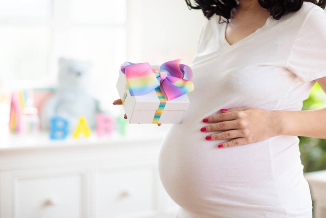 郑州生育住院费和产前检查费,产前检查费跟生育津贴一样吗