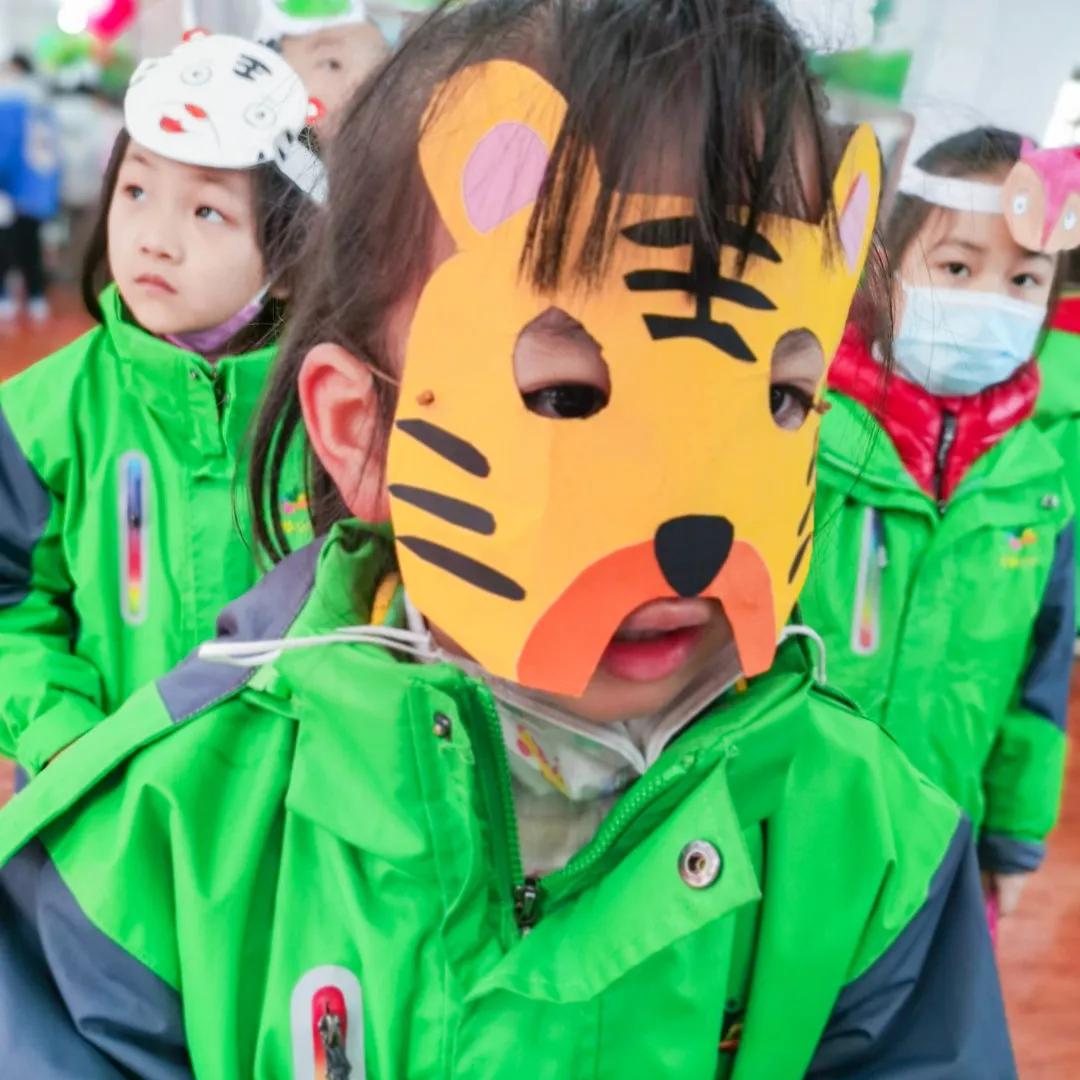 迎春小学二年三班,迎春小学2021届1班