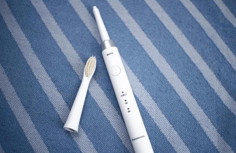 哪个品牌电动牙刷性价比很高,电动牙刷什么品牌最好用最耐用