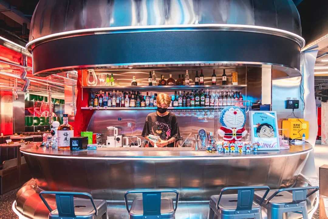 在太空中吃烤肉,上海太空舱烤肉