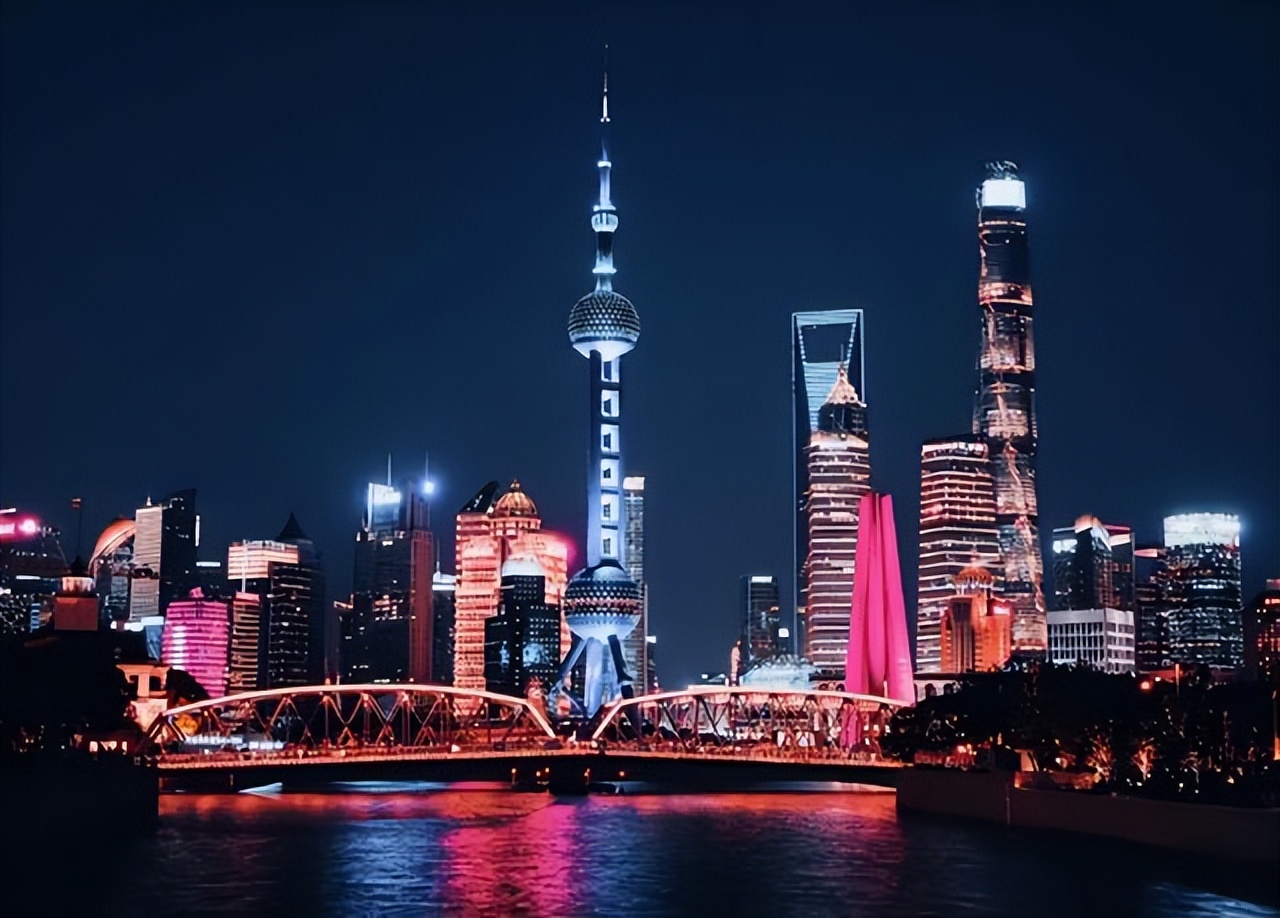 江浙沪底层打工人的真实生活,上海打工人的真实收入