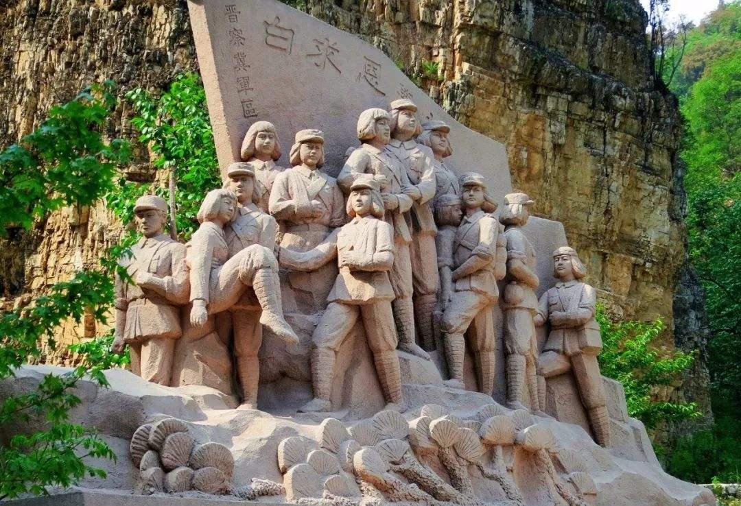 巾帼女兵连奋勇抗战全军覆没,百团大战美女战士被炸伤