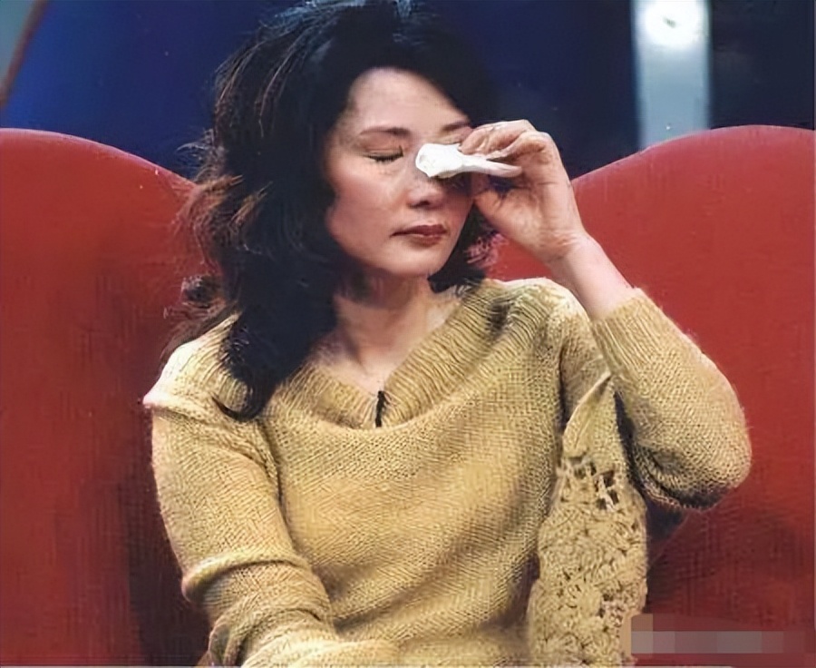 何赛飞高龄产子,丁克何赛飞