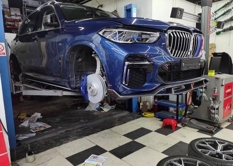 x5宝马2020刹车卡钳套,新款宝马x5刹车卡钳拆装