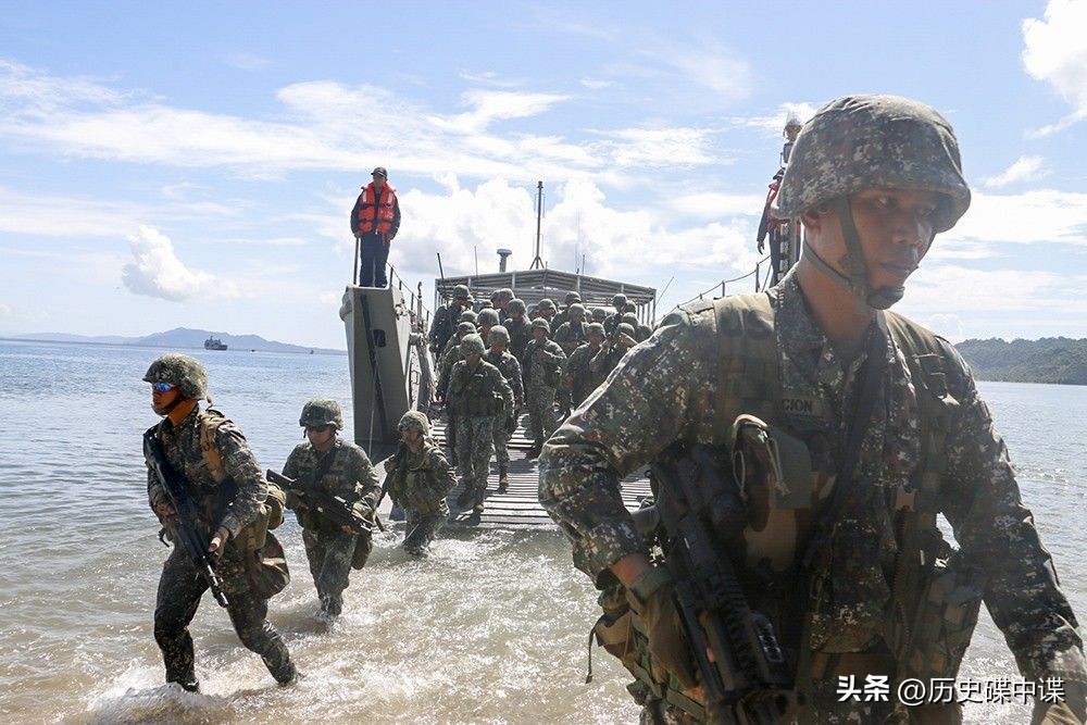 搅黄法国军售订单，还让俄罗斯赚了9亿，美国良心发现了？