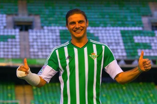 老兵传奇！致我们渐行渐远的青春（85前还未退役的球星）