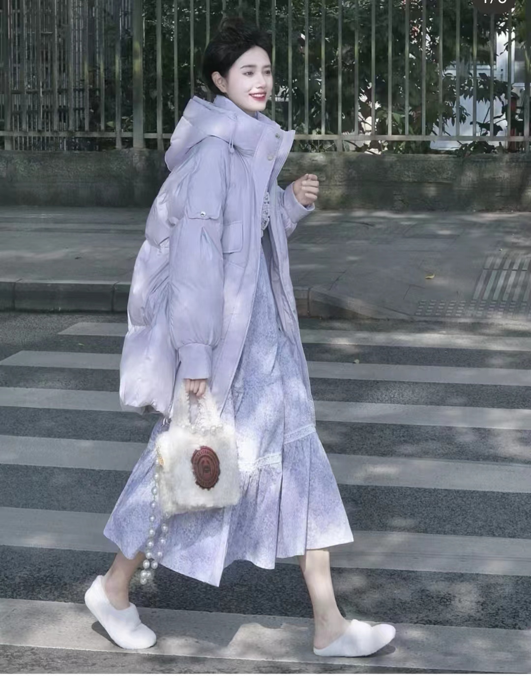 冬季穿什么颜色的羽绒服比较百搭,每个色系都很好看