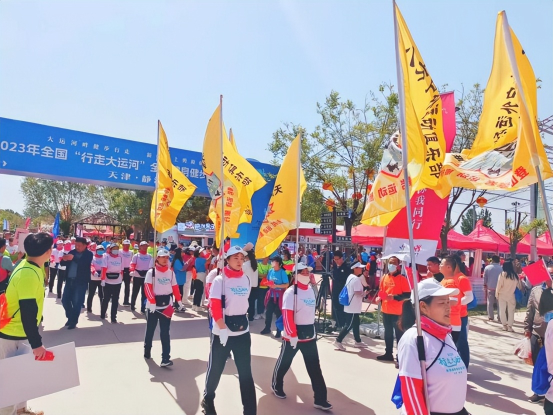 透过“半马”，看到更多的“体育DNA”……