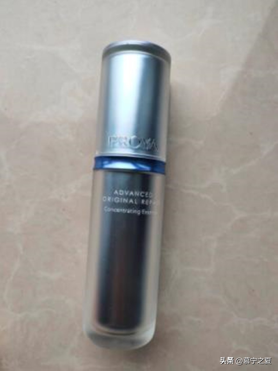 欧莱雅资生堂雅诗兰黛哪个好,珀莱雅红宝石精华2.0紧致肌肤