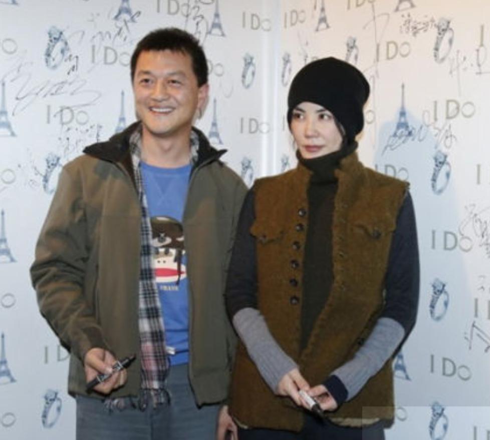 王菲和谢霆锋谈恋爱时候的年龄,王菲谢霆锋分别年龄