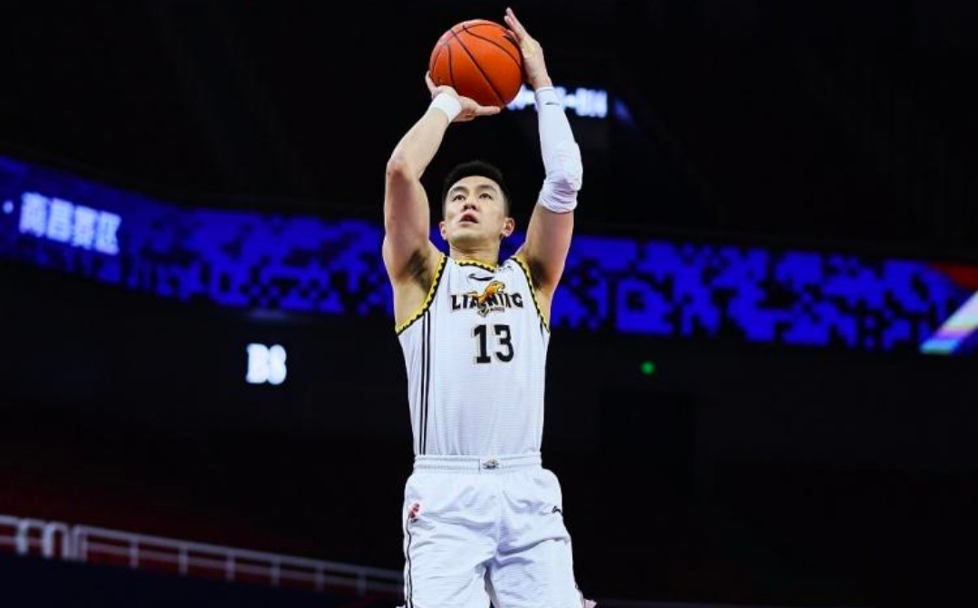 辽宁男篮热身赛赛程出炉，弗格PK山东三外援，大战深圳看点十足