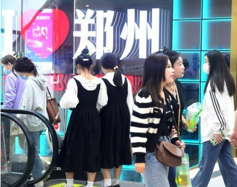 郑州是一个古朴的大都市,郑州是一座古老又年轻的城市