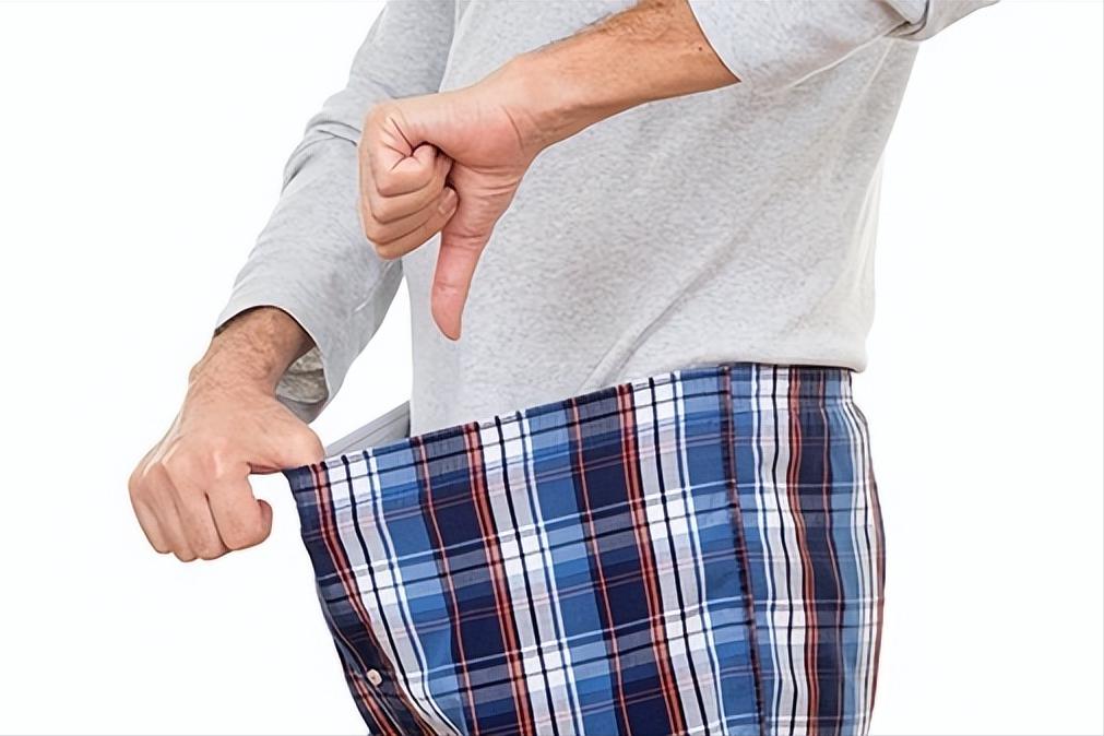 男性经常“勃起”，是哪些原因导致的？多与这5点有关，你清楚吗