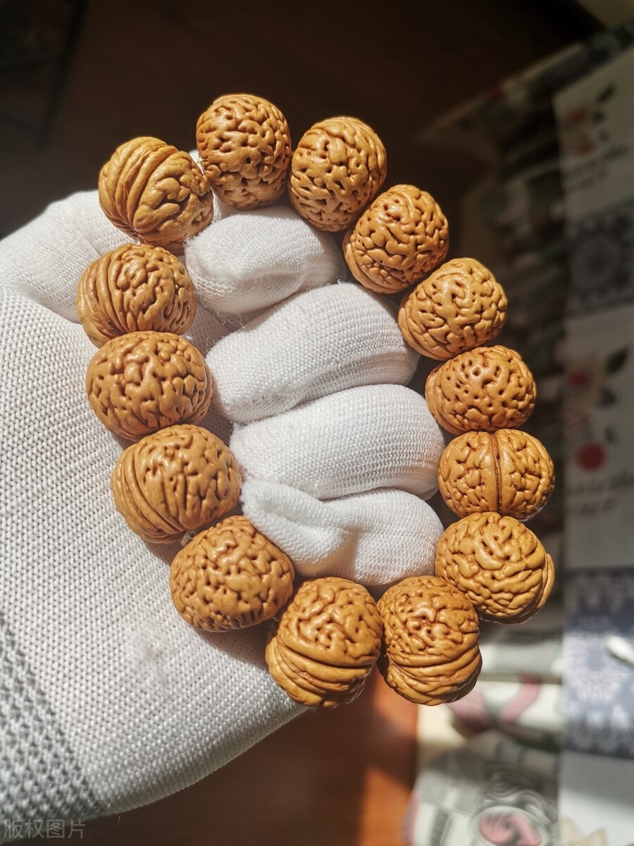 文玩手串入门盘什么,文玩新手入门选什么