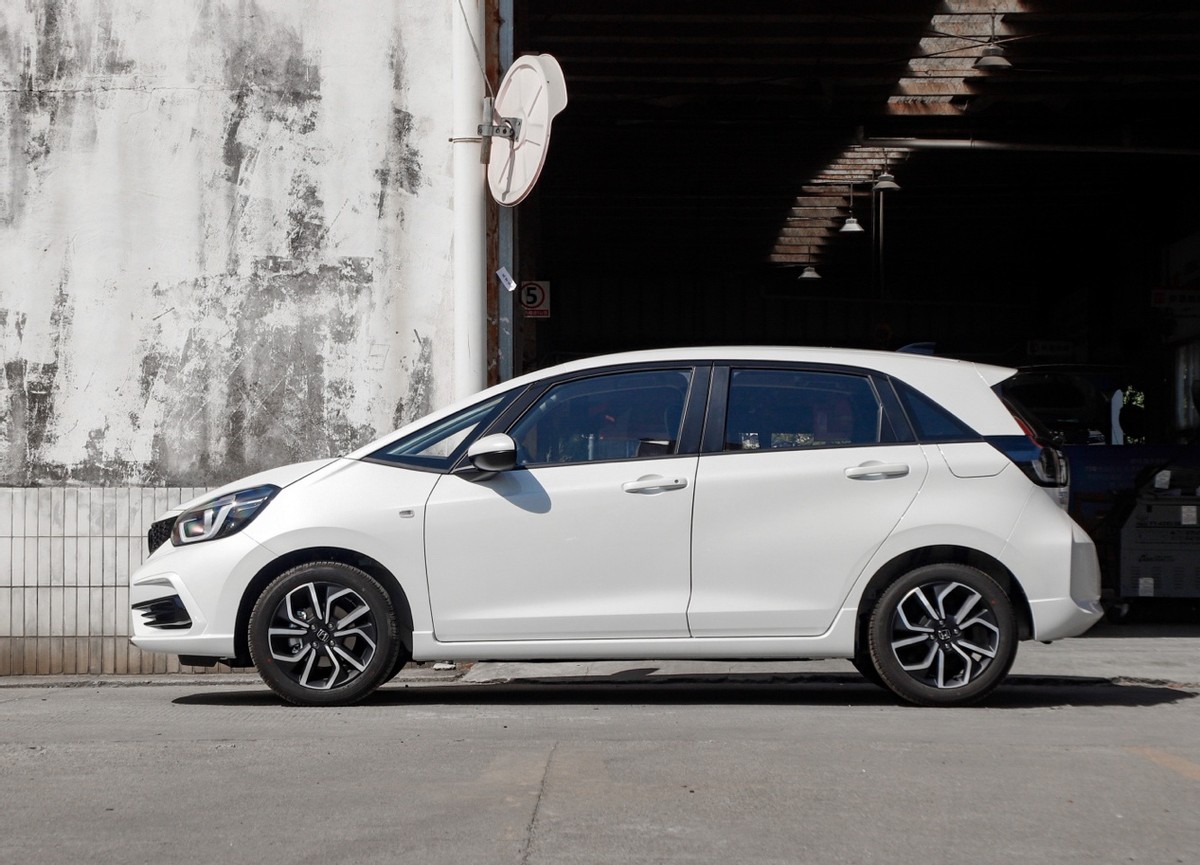 12万家用中大型suv性价比最高的车,日系中大型suv哪款车最值得买