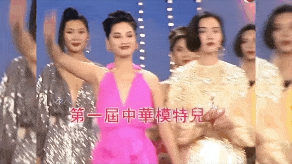 《浪姐4》热播,52岁瞿颖迅速翻红,是因为踩中了三个“*规则潜**”