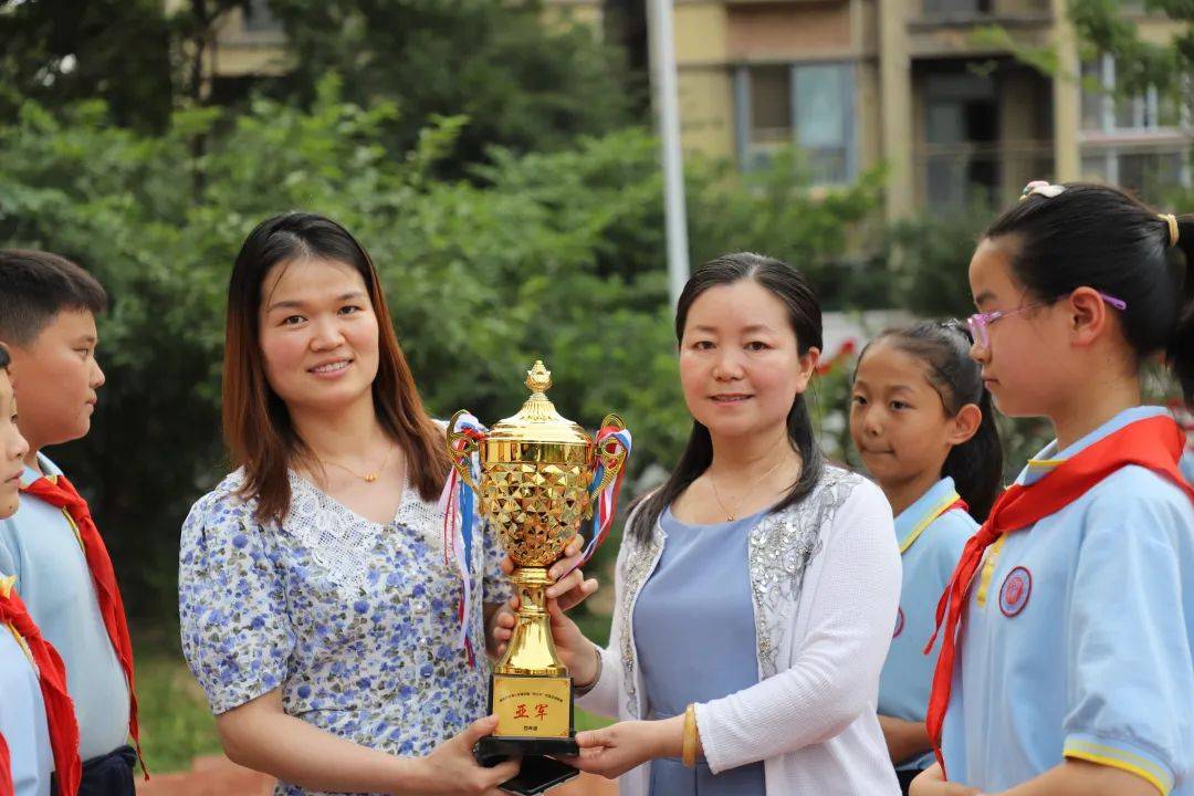 小学春季足球联赛开赛,濮阳市开德小学运动会