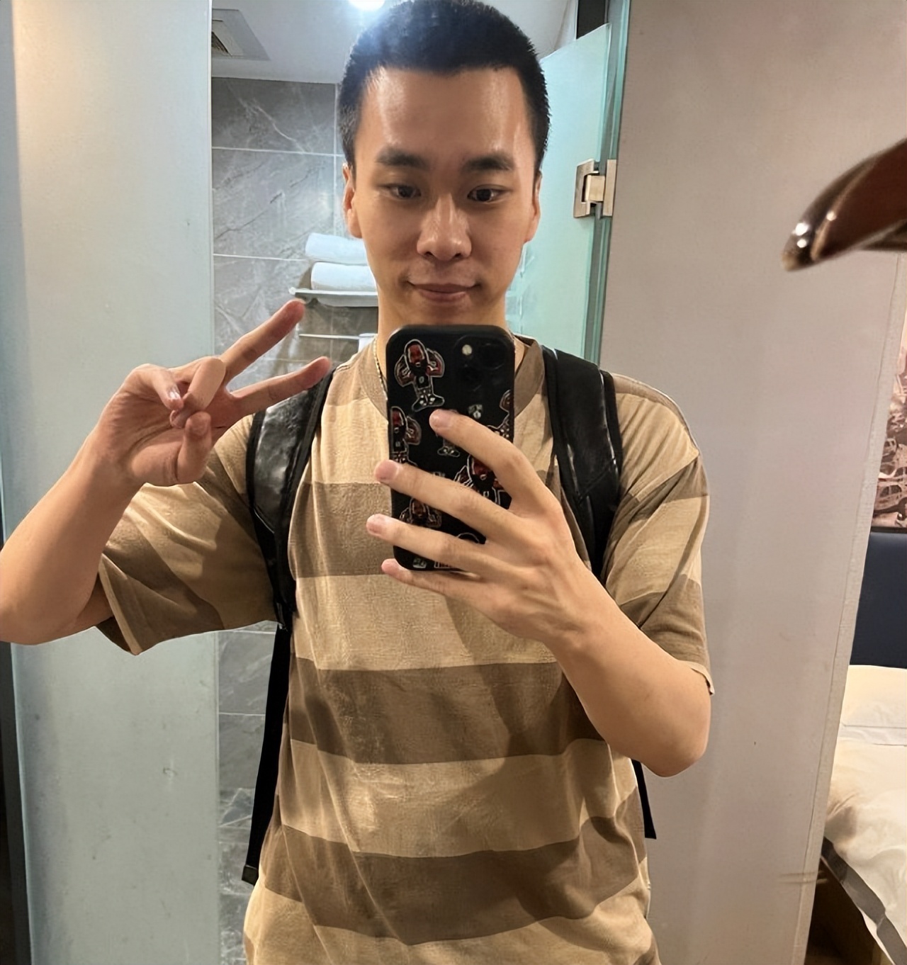 电竞解说员落泪场面,知名电竞解说员