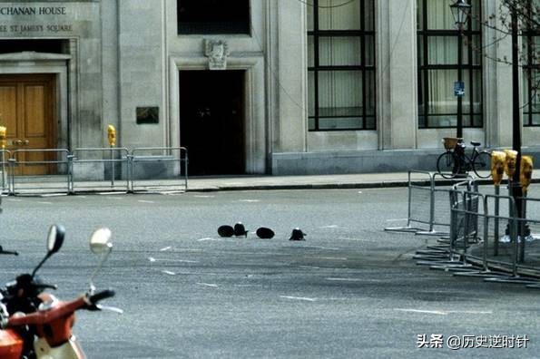 卡扎菲和里根恩仇,卡扎菲死前被打