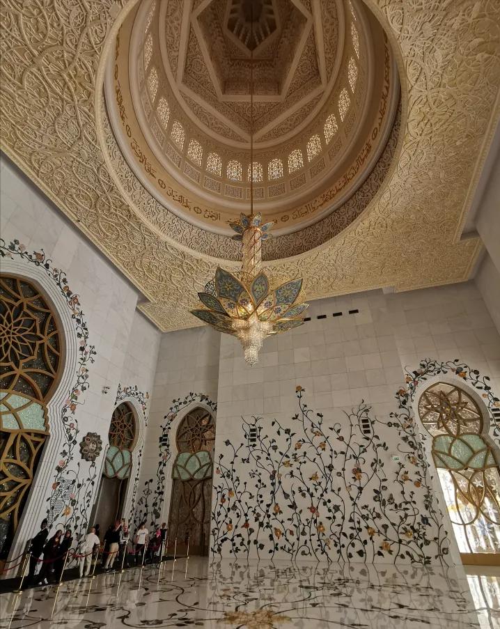 美版知乎评论社会主义国家,阿联酋真实的样子